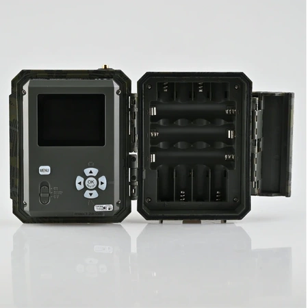 Zestaw Fotopułapka Icucam 5- 4G/LTE GSM12Mpx,52 diody IR, 40m doświetlenia, PL +Karta SD 32Gb +8xAA